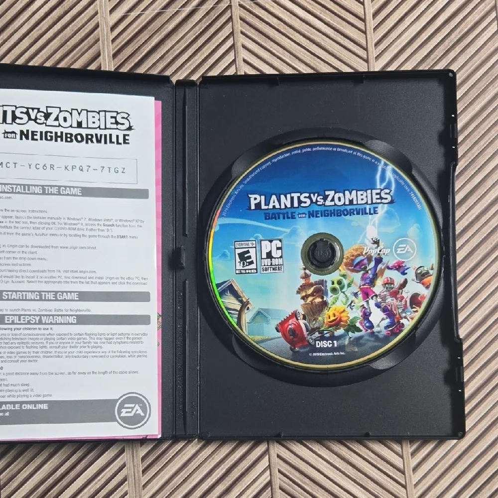 Plants vs. Zombies Battle For Neighborville PC DVD-Rom Software Game Video Games